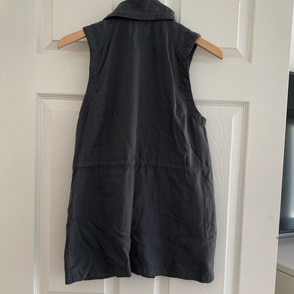 JOLT Utility Vest - Picture 8 of 10